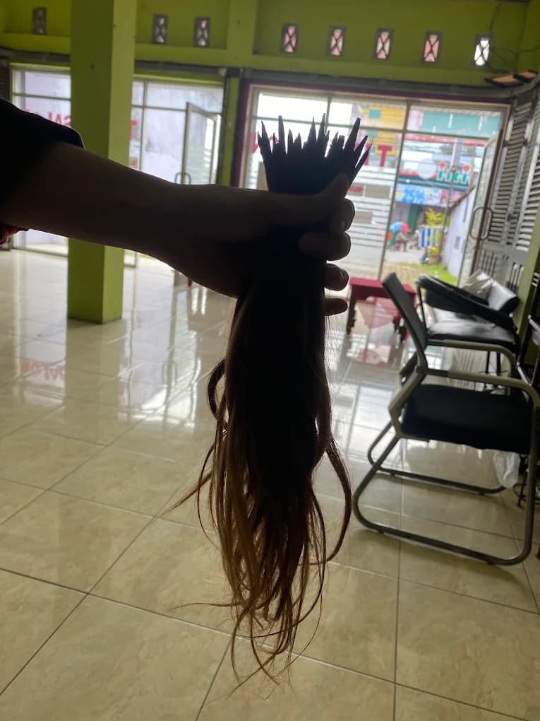 Tini Salon