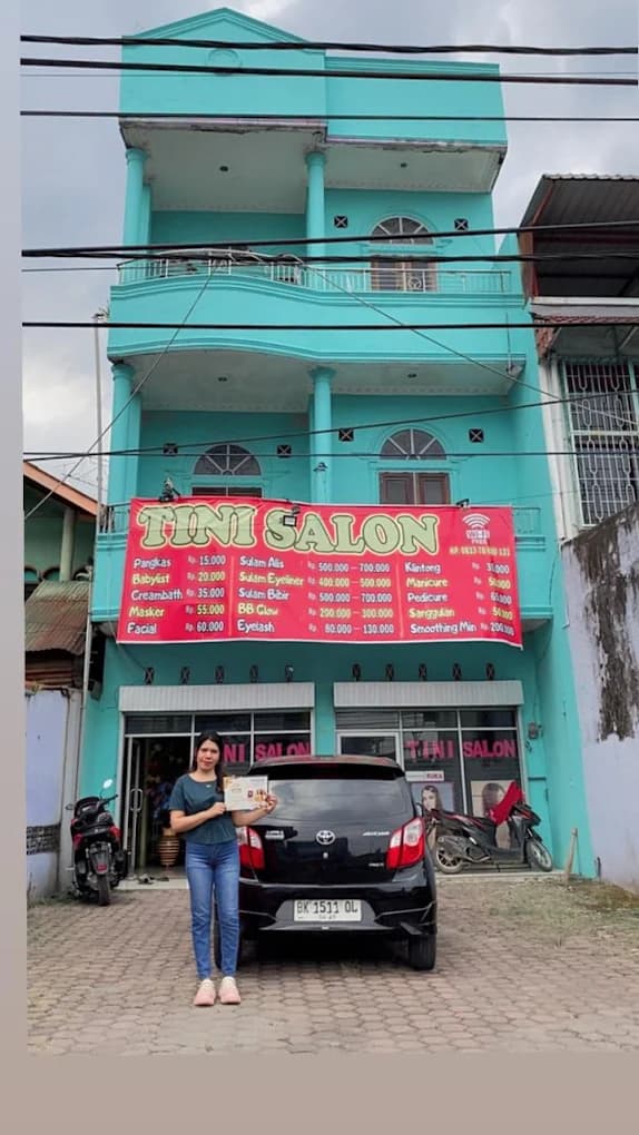 Tini Salon